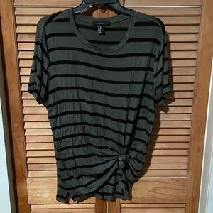 forever 21 olive and black shirt, size XL